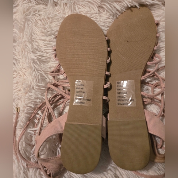 Just Fab Gladiator tie sandals - Picture 3 of 4